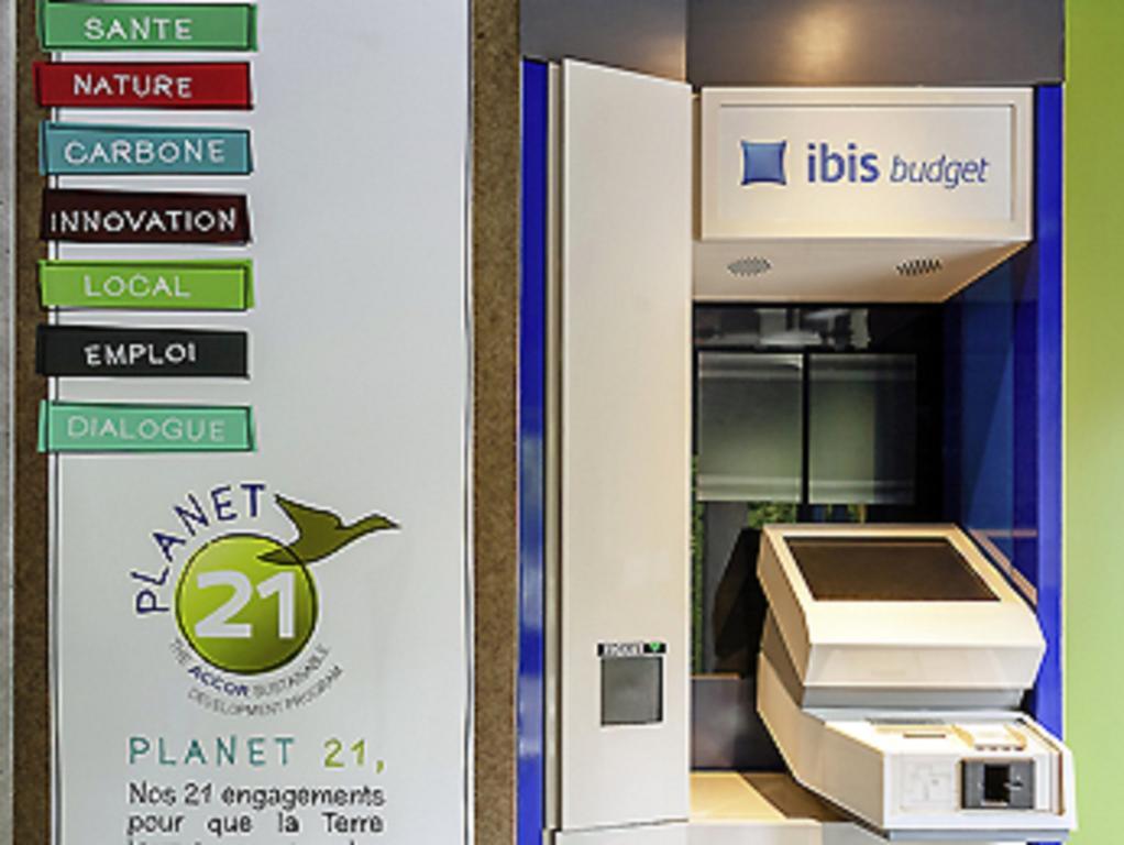 Ibis Budget Brignoles Provence Exterior foto