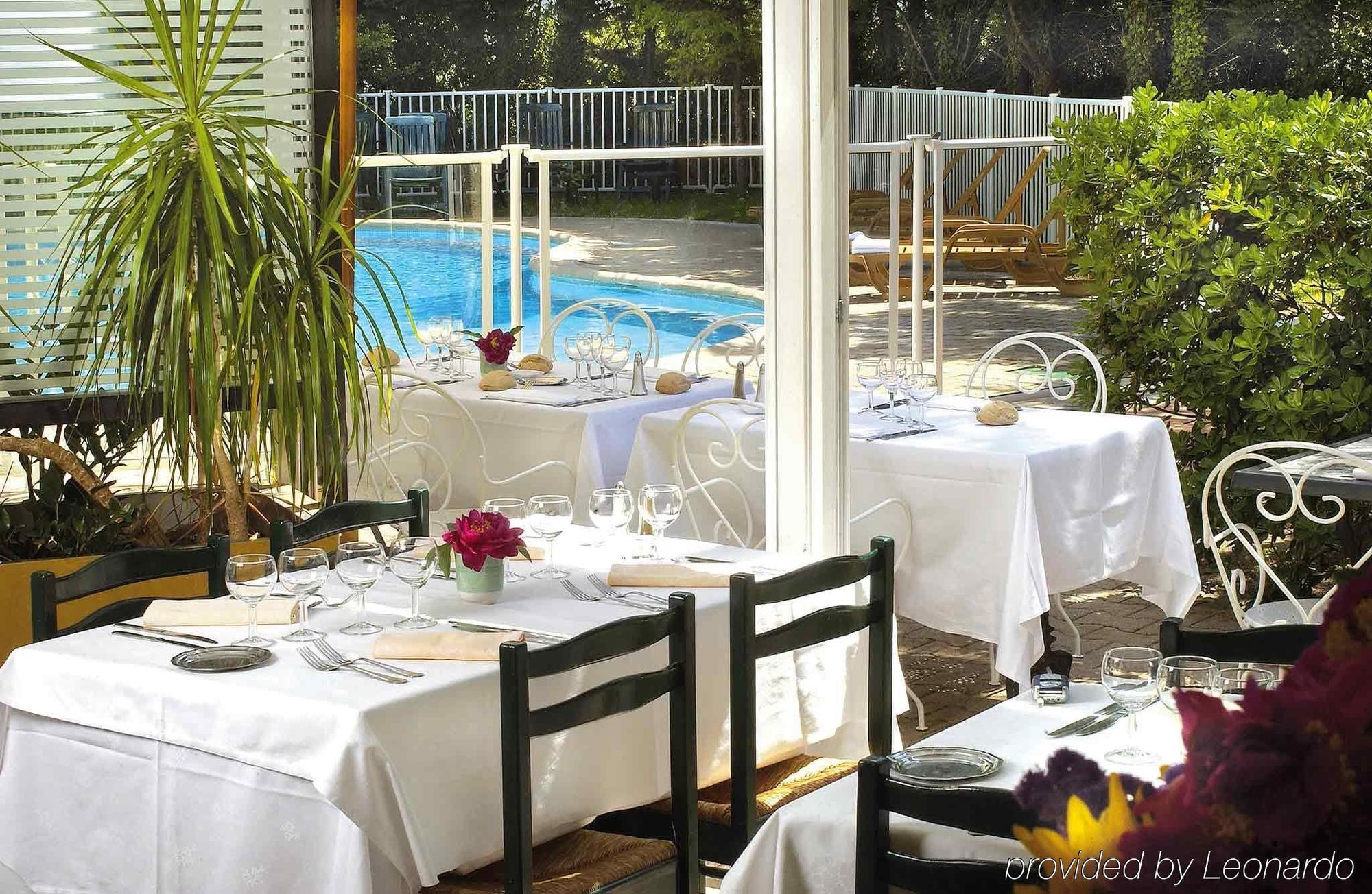 Ibis Budget Brignoles Provence Exterior foto
